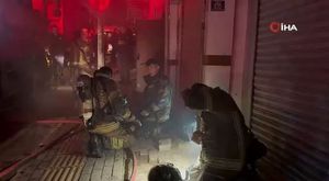 Bursa'da yürek burkan görüntü! Çöpü karıştıran kadın...