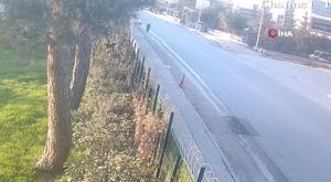 Trafikte korku dolu anlar...Aracından inen tır sürücüsünden çirkin hareketler