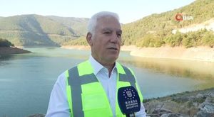 Bursa'da vandallar kameraya böyle yansıdı! Çizdiler, kırdılar...