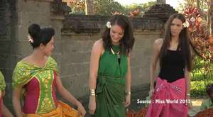 Miss World 2013_Balinese Dance Lesson
