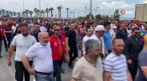 Bursa'da kadın veliler birbirine girdi! O anlar kamerada...