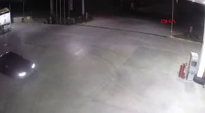 Bursa'da çekici ile kamyonet çarpıştı 4 yaralı