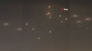 HASTA VE ÖĞRENCİ ARAÇLARINDAN ÜCRET ALAN ULUDAĞ ÜNİVERSİTESİ'NE ÖĞRENCİ TEPKİSİ