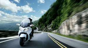 Suzuki Burgman 650cc 2013 (Official Video)