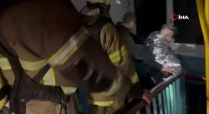 Bursalı dağcılardan eksi 13 derecede kar mağarası kampı