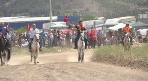 Rahvan at yarışları Bornova'da yapıldı