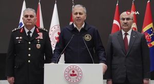 Bursa’da akıllı durakları kullanılamaz hale getirdiler