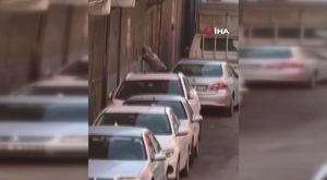 Parmağına yüzük sıkıştı, yardımına itfaiye koştu