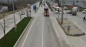 Uludağ'da Tofaş otomobil ile durmadan drift attı, o anlar kamerada