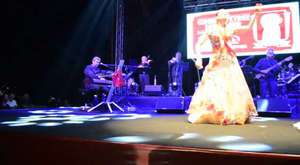 Antalya 29 Ekim Cumhuriyet Bayramı   Candan Erçetin Konseri2