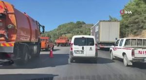 Genç kadın kendini kurtaran polise kafa attı