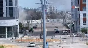 Namazı yarıda bırakıp imamın motosikletini çaldı