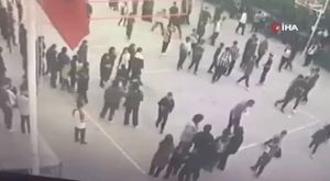 Bursa'da otomobil ile beton mikseri çarpıştı! Çok sayıda yaralı var...