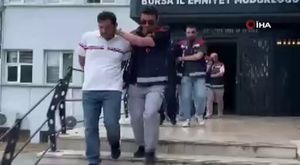 Tartıştığı adama arka arkaya tokat attı
