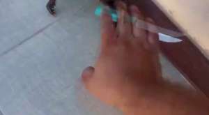 Sahibine Bıçak Çeken Yengeç