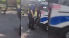 Polise yakalanmamak için saçını kazıttı, yine kaçamadı