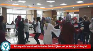 Sakarya Üniversitesinde (SAÜ) Kadınlar Günü Sergi, Defile ve Doyasıya Müzik İle Kutlandı 