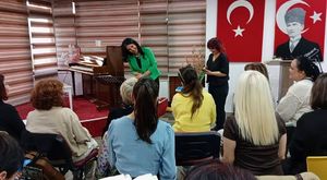 Gölbaşı'nın sosyal müzikevi korosu söyledi