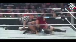 Paige vs. Sasha Banks [10.09.2015]
