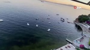 Marküteri sanatını Bursa'da 13 metrekarelik atölyesinde yaşatıyor