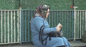Bursa'da televizyonu kucaklayıp çalan hırsız yakalandı!