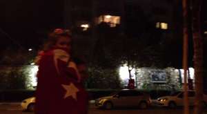 Türk Bayrağı'na sarıldım :)