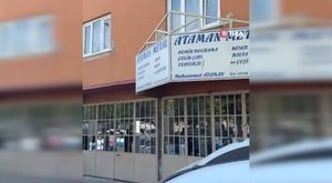 Bursa'da sokak ortasında silahlı kavga