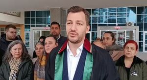 LİSELİLERİN KAVGASI ORTALIĞI SAVAŞ ALANINA ÇEVİRDİ