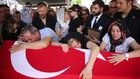 ŞEHİT KOMİSER YARDIMCISININ CENAZESİ KIRKLARELİ'NDE TOPRAĞA VERİLDİ
