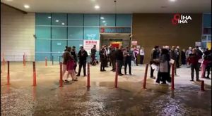 Depremi İngilizce anlattı