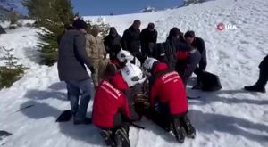 Bursa Uludağ'da güneşli hafta sonu: Zirve tatilcilerle doldu!