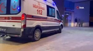 Hafif ticari araç ve otomobil çarpıştı: 7 yaralı