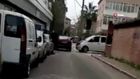 Bursa'da yumrukların konuştuğu yol verme kavgası kameralarda