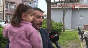 Hasta öğrencisine karnesini evinde vererek sürpriz yaptı