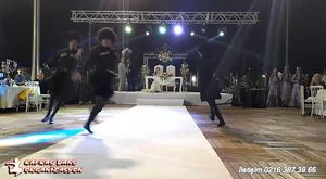 Gelin Hanımdan Azeri Dans Uzundere Regsi 