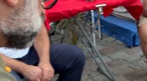 Almanya KölnHavaalanında İran’a Giden Zafere Kadar Heyeti Gözaltına Alındı