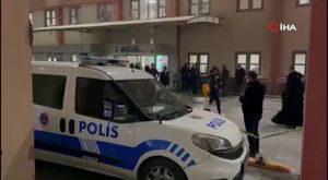 Bursa'da motosikletin araca çarptığı kaza anı kamerada