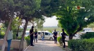 İmamoğlu’na destek protestosunda Akit TV muhabiri protestocular tarafından kovuldu