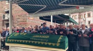 Bursa'da motosiklet kazası! Marketten çıkan adama böyle çarptı...