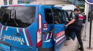 Maganda dehşeti! Yoldan geçenleri bıçakladı