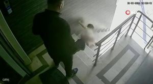 Otoparkta çıkan yangın korkuttu! O anlar kameralarda