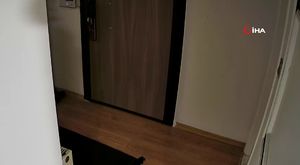 Fotoğraf çektirirken göle düşen çocuğunu kurtarmak için atladı