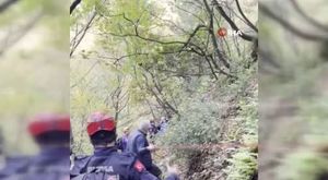 Bursa'da yolda buldukları para ve altınları  sahibine teslim ettiler