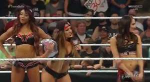 Paige vs. Sasha Banks [10.09.2015]