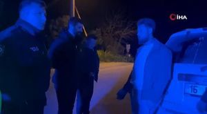 Edinilen bilgiye göre, Beşevler Mahallesi'nde bir akaryakıt istasyonunda film sahnelerini aratmayan anlar yaşandı. Yakıt almak için istasyona giren otomobilin sürücüsü araçtan inip ödeme yapmaya girdi. Yakıt tabancası takılıyken kendi kendine hareket eden