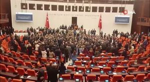 AK Parti Bursa Milletvekili Varank'tan Özgür Özel'e 