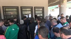 Bursa’da ayakkabı hırsızı önce ayakkabı numarasına baktı, sonra çaldı