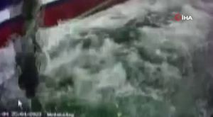 Bursa Uludağ'da kar altında sıcak havuz keyfi