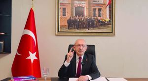 Bursalı sporcu altın madalyayı dişleriyle söküp aldı