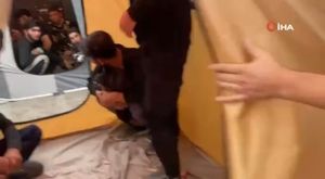 Cinnet kurbanı anne ve oğulları, Bursa'da toprağa verildi